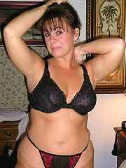 a horny lady from Addison, Illinois