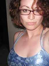 a single woman looking for men in Norge, Virginia